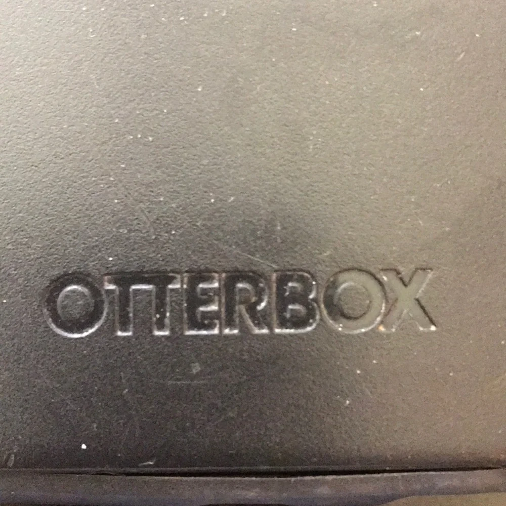 iPhone 7 OtterBox Symmetry case in black.